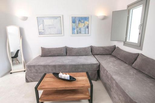 Shades Of White Villas Emporio  Habitación foto